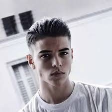 For thick haired men, a quiff can be created to the front to add more definition. 50 Best Short Haircuts For Men In 2021 Laptrinhx News
