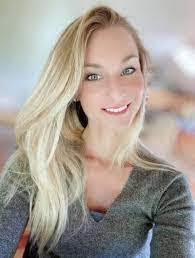 Courtney Templin's Instagram, Twitter & Facebook