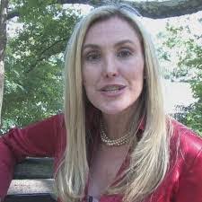 Beatrice Langley's Instagram, Twitter & Facebook