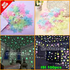 Jika anda hendak merenovasi kamar tidur di rumah anda, berikut beberapa ide desain kamar tidur yang layak anda simak Sticker Bintang Glow In The Dark Untuk Hiasan Dinding Sticker Hiasan Dinding Kamar Isi 100pcs Stiker