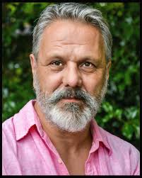 Stewart Ennis — Vagabond Voices