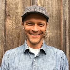 Rolo: Artist Spotlights & Articles