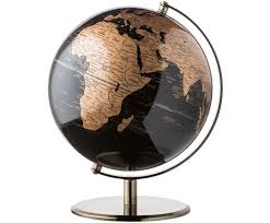 Mit Deko Globus Earth In Schwarz Kupfert Verleihen Sie Ihrem Zuhause Eine Personliche Note Shoppe Rosegold Deko Minimalistische Dekoration Diy Deko Wohnzimmer