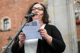 Jest feministką, liderką ogólnopolskiego strajku kobiet, działaczką. Kim Jest Marta Lempart Liderka Strajku Kobiet Startuje We Wroclawiu Natemat Pl