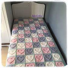 gunaydin mutlu huzurlu keyifli haftalar minik bir prenses icin hazirlanan yatak or colchas crochet patrones mantas de ganchillo gruesas colchas ganchillo bebe