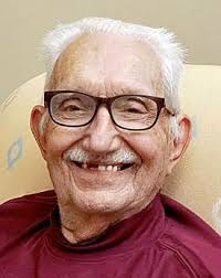 Frank Lux's Instagram, Twitter & Facebook