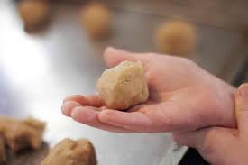 Muchos talleres de cocina en madrid tienen como objetivo ser una primera toma de contacto con los fogones de un restaurante, dirigidos a jóvenes y no tan jóvenes que se sienten atraídos por la profesión de chef. Cursos De Cocina Para Ninos En Madrid Familias Activas