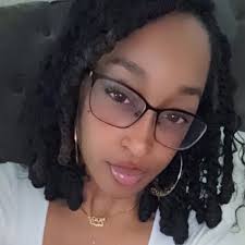 It's the weed lips, tattoos, and the big bulky rapper chain. I feel like if  you color corrected her lips and got rid of those other things I mentioned  then she'd look