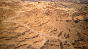 Namibia liegt im südwestlichen teil afrikas und grenzt im norden an angola und im osten an botswana an und ist als berühmtes vierländereck der erde ein begehrtes reiseziel. Angola Nature Stock Photos Offset