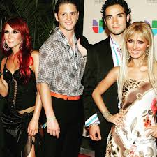 Since rebelde, he's continued to create music and debuted his solo album. Rbd Maniacos Oficial On Instagram Www Facebook Com Rbdmaniacosoficial Rbd Rebelde Dulce Dulcemaria Anahi Maite Christ Casting Pics Friend Goals Raura