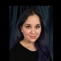 Amy Earp's Instagram, Twitter & Facebook