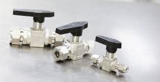 Valex: Mini ball valves. Size that's small. Features that aren't.