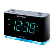 However, the clock did not turn on when i plugged it in (with or without the batteries). The Best Clock Radio Options For Your Home Bob Vila