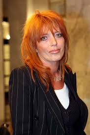 He is best known for crimson tide (1995), dark city (1998), the pirates of the caribbean film series, sweeney todd: Zostawil Dla Niej Zone I Dwojke Dzieci Szybko Pozalowal