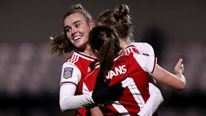 Vivianne and lisa love wins Arsenal Women 1 0 Liverpool Women Report Ratings Reaction As Miedema Seals Match Again Ht Media