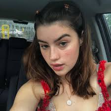 hi do i look like anyone or do i just look like... myself ? thank u! :  r/Doppleganger