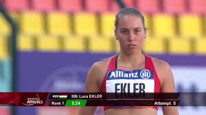 Saját világcsúcsát kétszer is megjavítva nyert aranyérmet ekler luca kedden távolugrásban a tokiói paralimpián. Magyar Atletika Hungarian Athletics 2018 Ev Para Atletaja Ekler Luca Facebook
