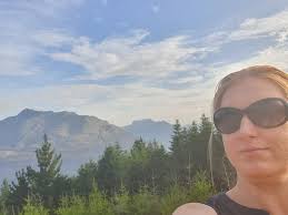 What air conditioning options are available for a Nissan Urvan camper?