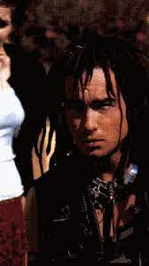 Bean rowan atkinson is een zwijgzaam maar zeer irritant persoon. Galecki Com