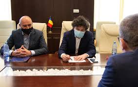 Ministerul muncii, familiei, proteciei sociale i persoanelor vrstnice. Qde Oni06 Jsum