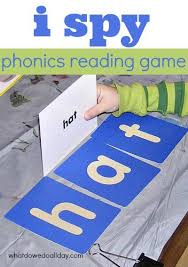These are the 44 phonemes of standard english. Easy Phonetic Reading Game Using Simple Words Teaching Phonics Preschool Learning Phonics