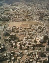 صورة تشمل العنابية و بقيع الغرقد قبل التوسعة Islamic World City Mecca