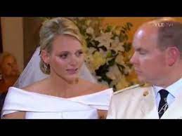 Charlene wittstock became the princess of monaco when she married prince albert ii at the prince's palace of monaco back in july 2011, but she almost didn't make it down the aisle. Monaco S Wedding 2011 Couronnee D Etoiles Youtube