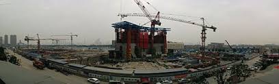 The wuhan greenland center will be built near the confluence of the yangtze and han rivers in wuhan, with construction due to begin in the next couple of months. Wuhan Greenland Center Wikipedia Bahasa Indonesia Ensiklopedia Bebas