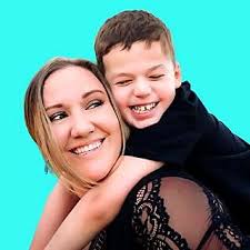 Top 25 Disabled Travel Influencers in 2025