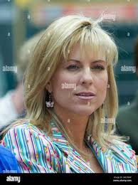 Debbie clemens hi-res stock photography and images