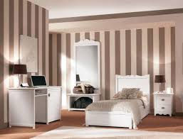 Risultati Immagini Per Tinte Pareti Tortora Idee Per Decorare La Casa Dipingere Pareti Camera Da Letto Camera A Righe