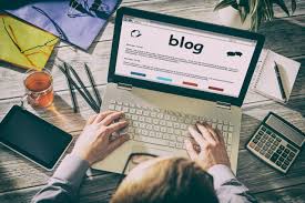 Top blog content tips - Small Business UK