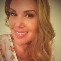 30+ "Julia Kincaid" profiles