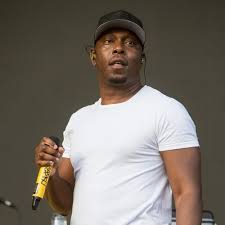 Singer and performer whose debut ep karate was released in october 2015. Dizzee Rascal Wants To Make Music Until He S 80 Rother Radio