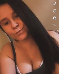 Jayne Lee Bellomy (@momma_of_2_girls) • Instagram photos and videos