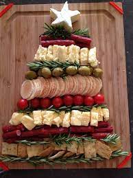 Christmas Tree With Brie Cheese Star Christmas Food Xmas Food Christmas Appetizers
