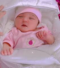 Receive your baby 😍😍😍😍😍😍😍😍😍.....She is SoSoCuteeeeeeee laddooooo  🥰🥰🥰🥰