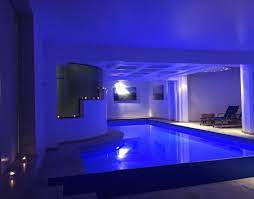 prachtig binnenzwembad bij prive sauna sky te everberg bij brussel sauna zwembad binnenzwembad