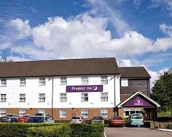 London luton airport (ltn) to premier inn london waterloo by bus, train, subway and walk. House Apartment Other Hastings House Two Bedroom House Near London Luton Airport Luton Trivago Co Uk