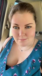 Can you edit this picture into a headshot?