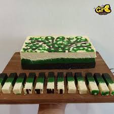 Kedai online rasmi d'ita kek lapis borneo. Kek Lapis
