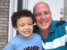 Does Dustin have a father 🤔