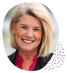 Jennifer Kesselring's Instagram, Twitter & Facebook