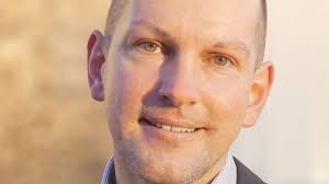 Mischfutterindustrie: Daniel Stjern wechselt zu Deutsche Tiernahrung Cremer