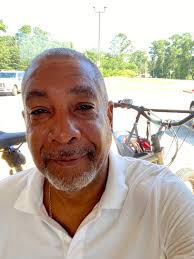 Any bikers living in the Midtown neighborhood want to help push for more  bike connections and more protected bike lanes and crossings?