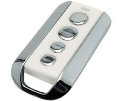 Maybe you would like to learn more about one of these? Avidsen Telecommande Pour Motorisations De Portail Et Porte De Garage Au Meilleur Prix Sur Idealo Fr