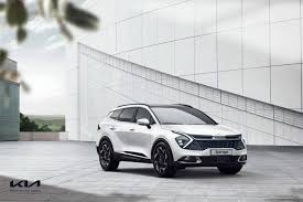 The 2017 kia sportage went under the knife for a thorough redesign and emerges primed to take a spot among the most elite compact suvs. Deqcgth Uwylpm