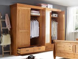 Bei unseren pax und platsa systemkleiderschränken kannst du deine einrichtung komplett individuell zusammenstellen. Kleiderschrank Massivholz Kiefer 1 Schlafzimmer Schrank Kleiderschrank Massivholz Schlafzimmer