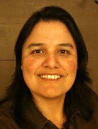 Lynda Gray's Instagram, Twitter & Facebook