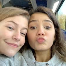 Isabella Daniel (@isabelladani3l)